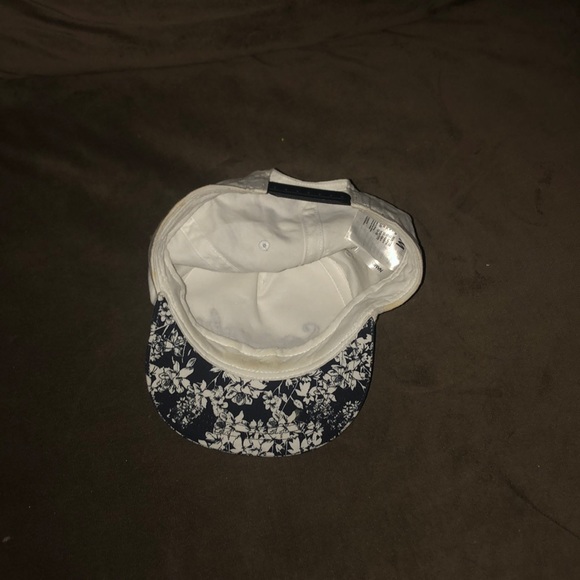 Hat - Picture 2 of 2